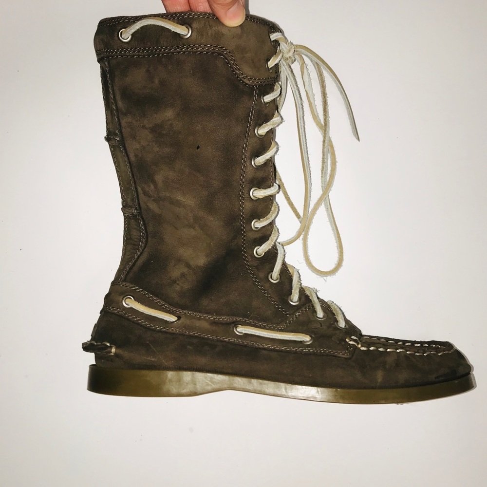 “New” Maui Island Capri Boots